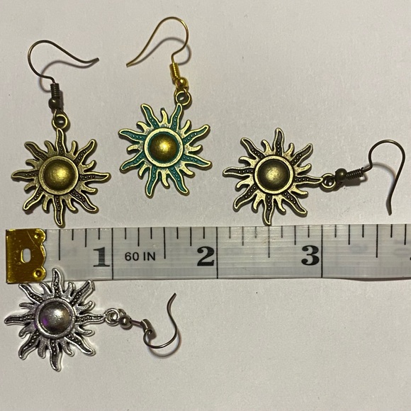 🦋3/$30🦋 Handmade Boho Celestial Dangling Sunshine Earrings in Antique Bronze - Picture 3 of 8